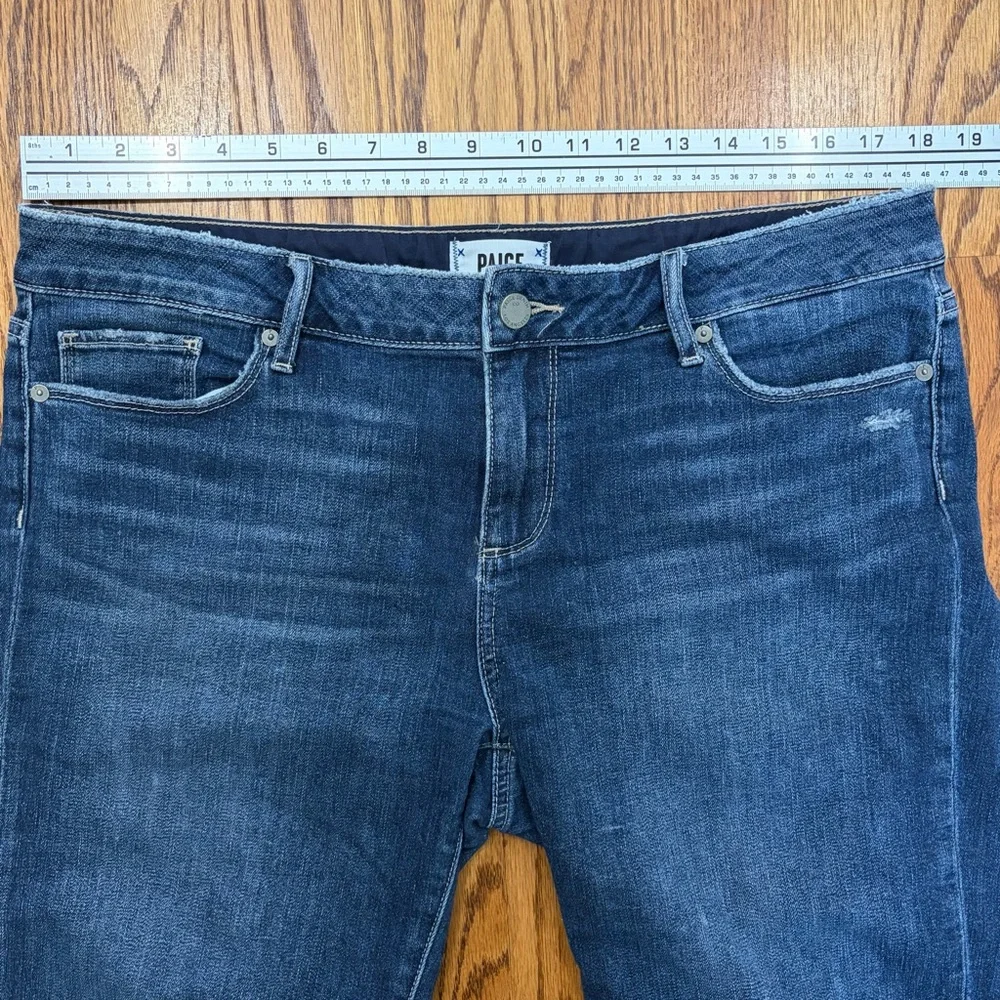 PAIGE Jax Blue Jean Knee Shorts (32) - Picture 5 of 10